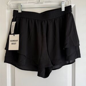 Aritzia Sunday Best Black Women's Shorts